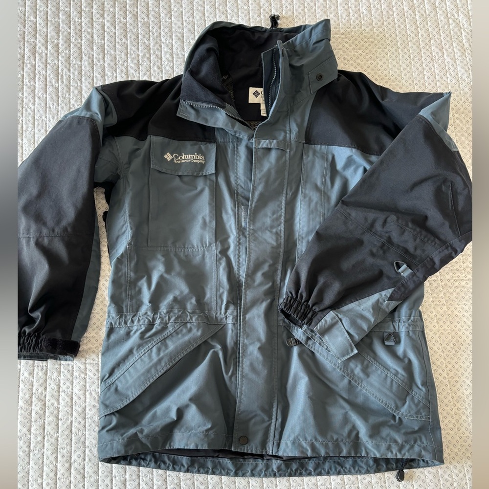 Men’s Winter Coat, for skiing and hiking Columbia size L